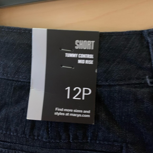 Style & Co. Shorts - Picture 3 of 7